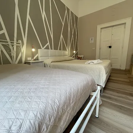 Cconforthotels Dolci Notti 招待所 3*